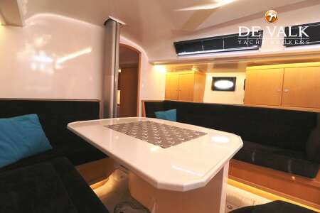 VAN DE STADT 44 SATELITE LIFT KEEL