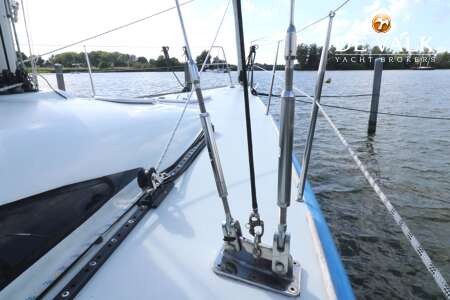 VAN DE STADT 44 LIFTING KEEL