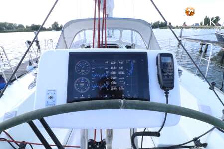 VAN DE STADT 44 LIFTING KEEL