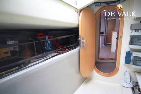 VAN DE STADT 44 LIFTING KEEL