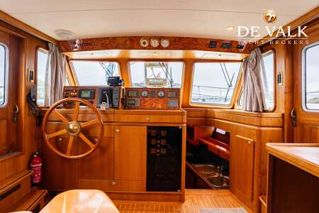 VAN DE VOORDE 13.75