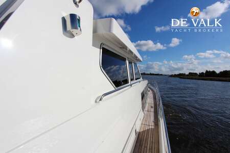 VAN DEN HOVEN 18M PACIFIC EXCLUSIVE