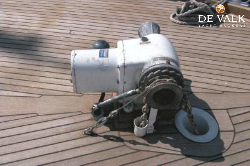 VAN LENT TSDY motorjacht te koop | De Valk Yacht Brokers