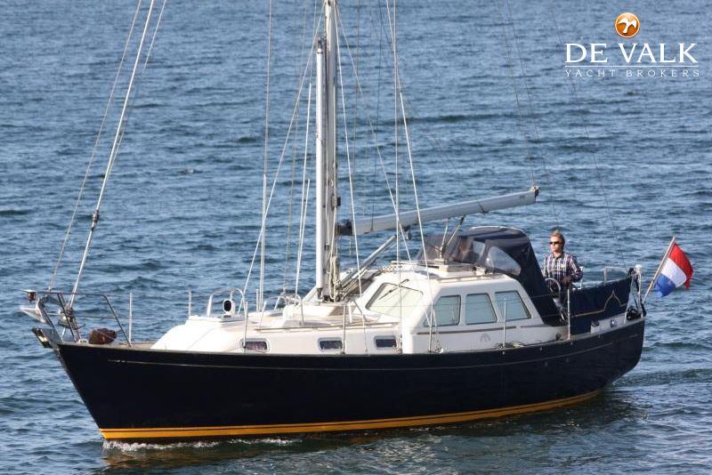 VANCOUVER 34 PILOT