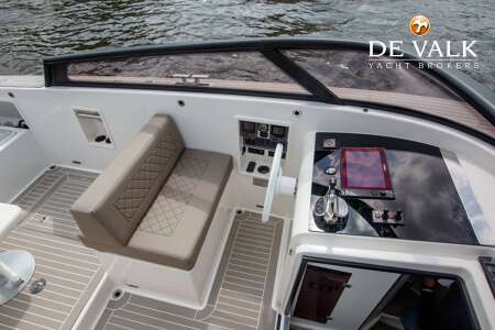 VANDUTCH 30