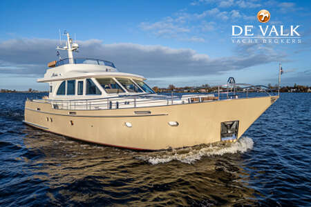 VENNEKENS TRAWLER 1800 width=
