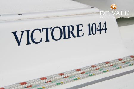 VICTOIRE 1044