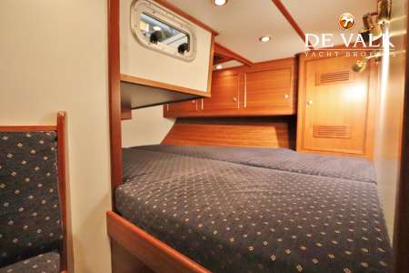 VICTOIRE 1270 DECKSALOON
