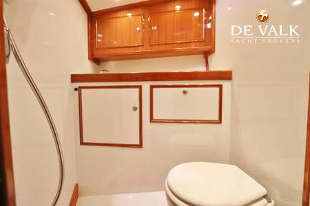 VICTOIRE 1270 DECKSALOON