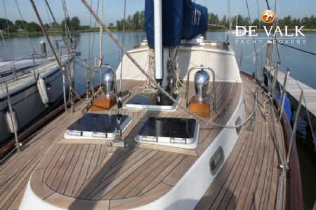 VICTOIRE 1270 DECKSALOON