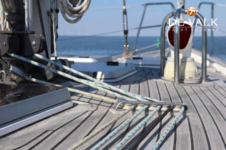 VICTOIRE 42 CLASSIC