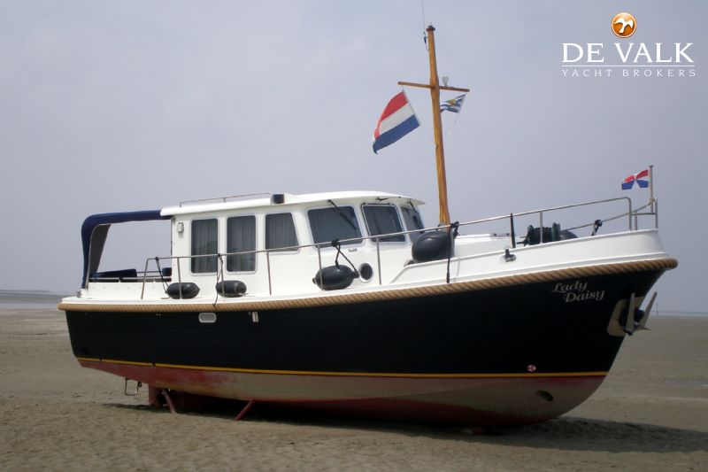 VRIPACK KOTTER 9.65 OK motor yacht for sale | De Valk Yacht broker