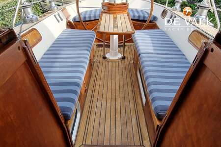 WAARSCHIP 1076 CUSTOM