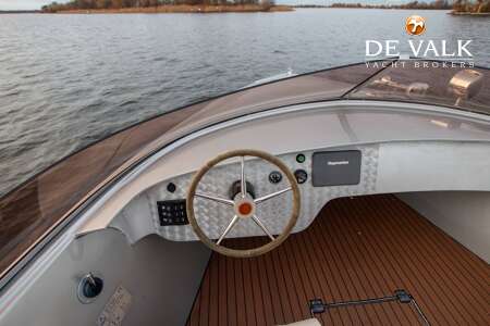 WATERDREAM LIMOUSINE TENDER