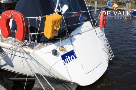 WAUQUIEZ 40 PILOT SALOON