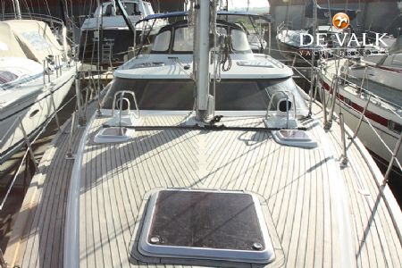 WAUQUIEZ 43 PILOT SALOON