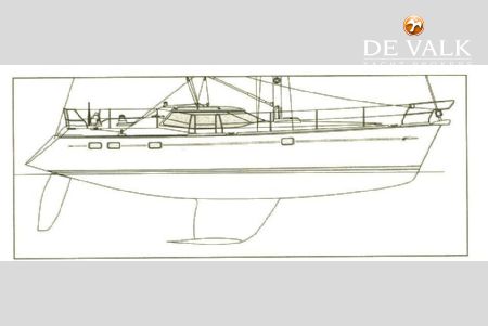 WAUQUIEZ 43 PILOT SALOON