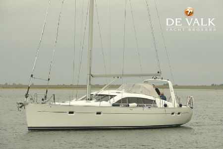WAUQUIEZ 47 PILOT SALOON