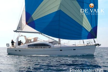 WAUQUIEZ 47 PILOT SALOON