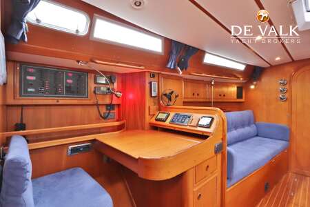 WAUQUIEZ CENTURION 41S