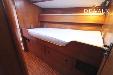WAUQUIEZ CENTURION 47