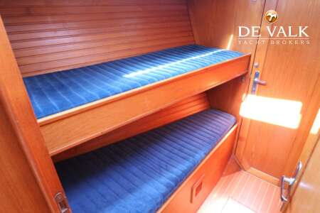 WAUQUIEZ CENTURION 47