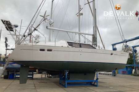 WAUQUIEZ PILOT SALOON 40
