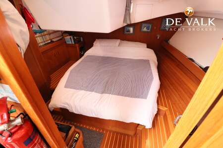 WAUQUIEZ PILOT SALOON 40