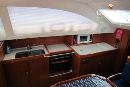 WAUQUIEZ PILOT SALOON 41