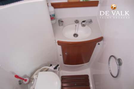 WAUQUIEZ PILOT SALOON 41