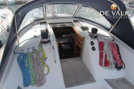 WAUQUIEZ PILOT SALOON 41