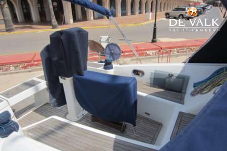 WAUQUIEZ PILOT SALOON 41