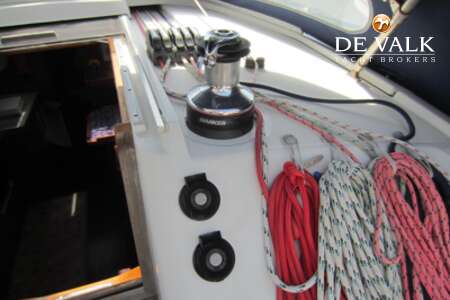 WAUQUIEZ PILOT SALOON 41