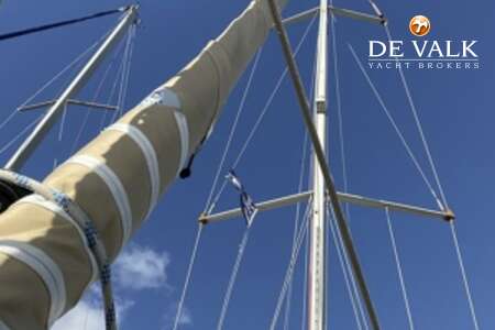 WAUQUIEZ PILOT SALOON 41