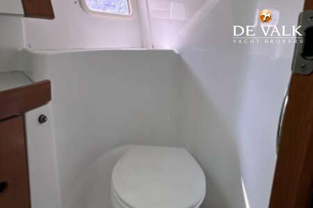 WAUQUIEZ PILOT SALOON 41
