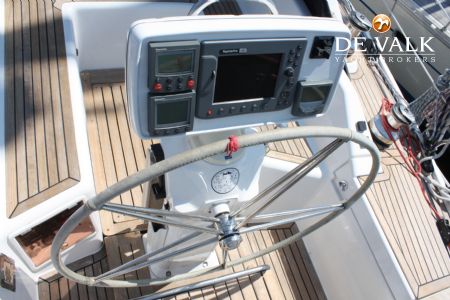 WAUQUIEZ PILOT SALOON 43