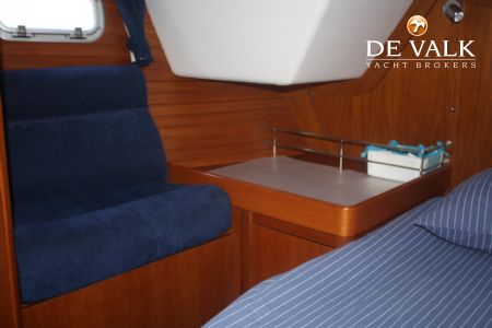 WAUQUIEZ PILOT SALOON 43