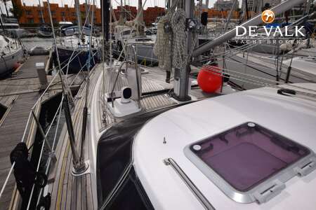 WAUQUIEZ PILOT SALOON 43