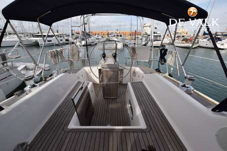 WAUQUIEZ PILOT SALOON 43