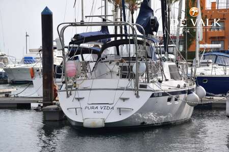 WAUQUIEZ PILOT SALOON 43