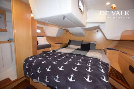 WAUQUIEZ PILOT SALOON 43