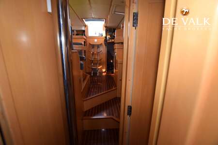 WAUQUIEZ PILOT SALOON 43