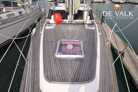 WAUQUIEZ PILOT SALOON 43