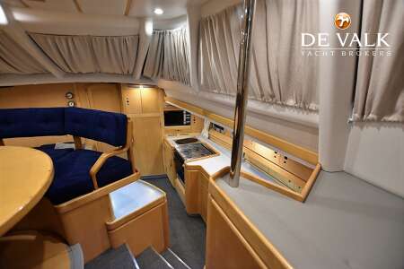 WAUQUIEZ PILOT SALOON 60
