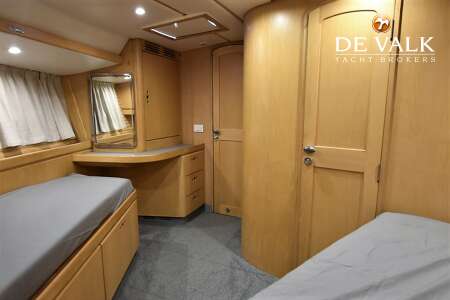 WAUQUIEZ PILOT SALOON 60