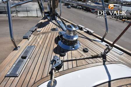 WAUQUIEZ PILOT SALOON 60