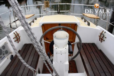 WESTERLY 33 AK