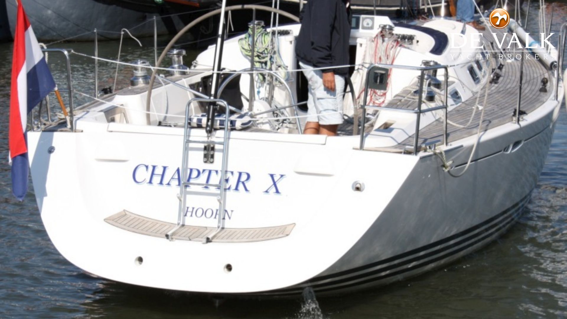 x 43 yacht price