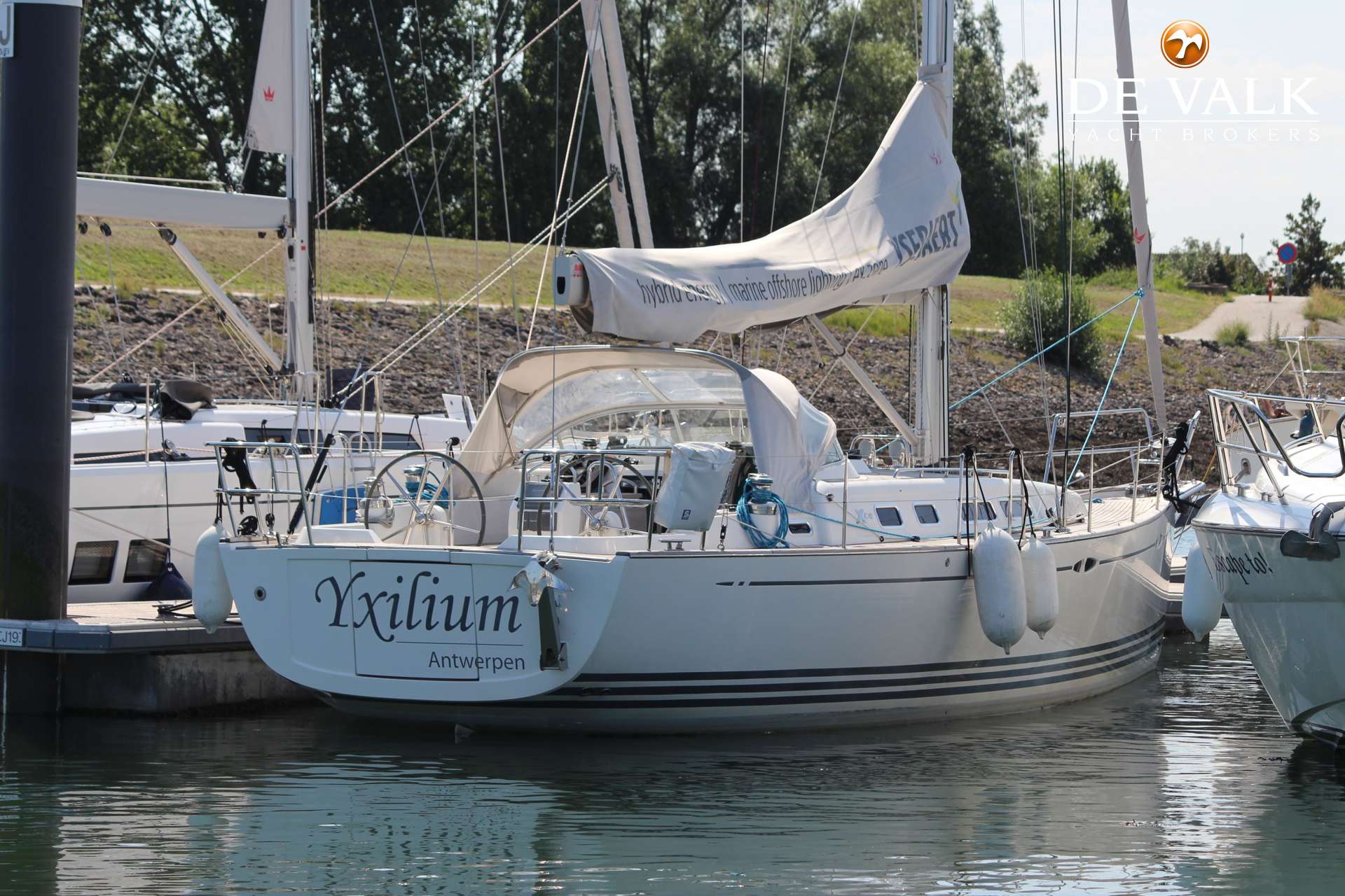 x yachts 42 for sale