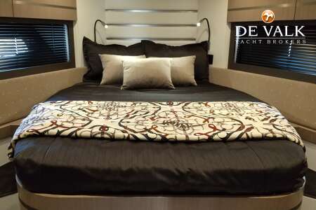 YANMAR X47 EXPRESS CRUISER BY AZIMUT